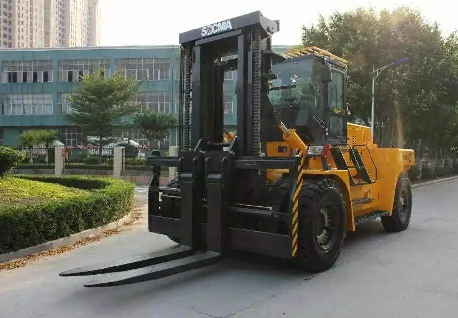 大吨位叉车出租